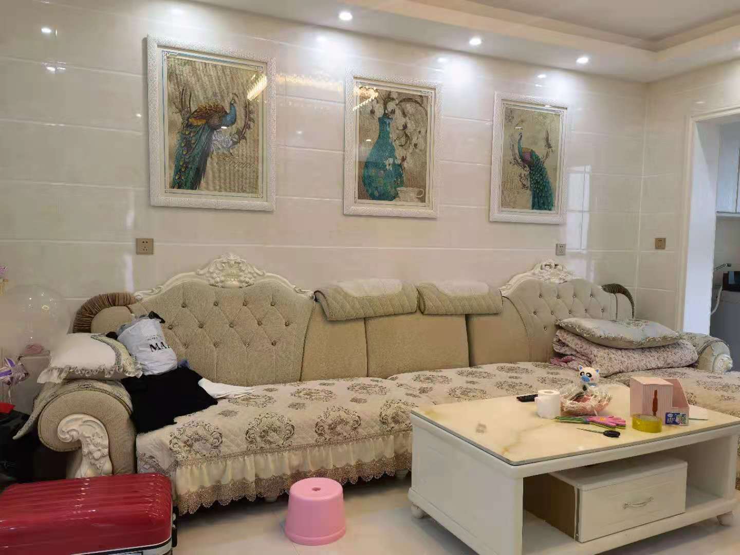 富兴嘉城 3室2厅1卫 72.8万 富兴嘉城 3室2厅1卫 72.8万客厅