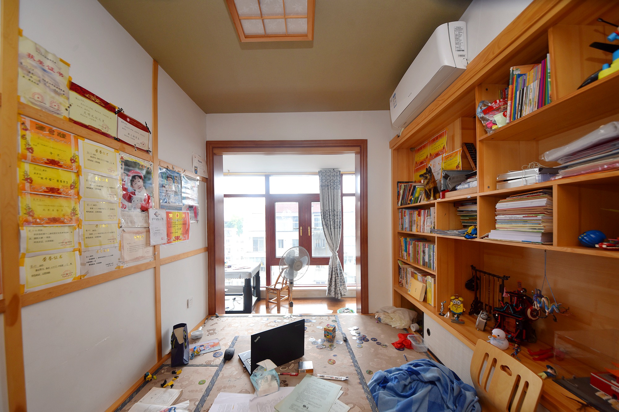 华银园  5室3厅2卫   226.50万其他