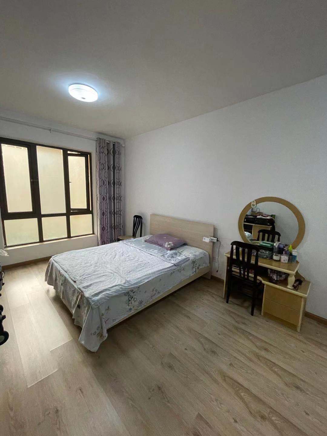 南湖国际3期 3室1厅1卫 2700.0元/月 南湖国际3期 3室1厅1卫 2700.0元/月室内图