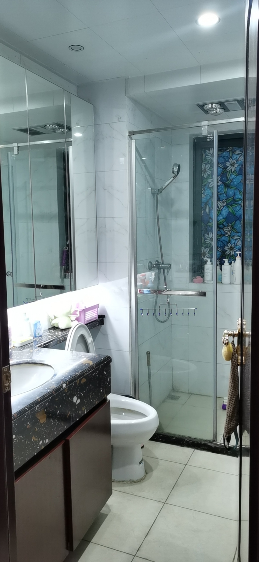 恒大绿洲 2室2厅1卫 68.0万 恒大绿洲 2室2厅1卫 68.0万客厅