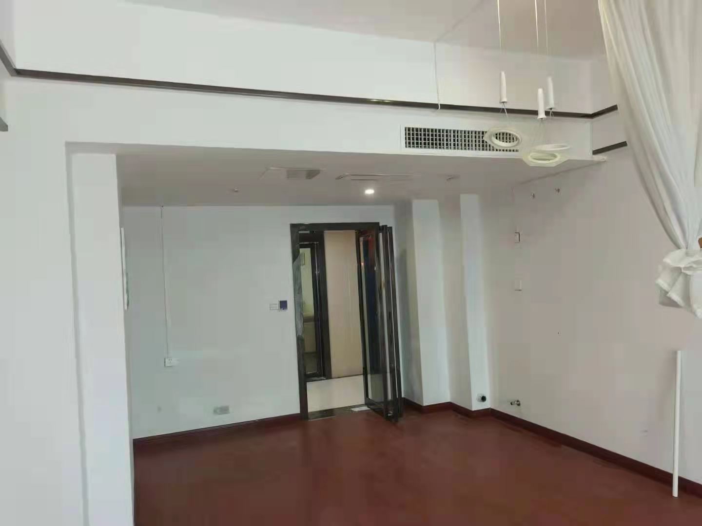 双银大厦 1室1厅1卫 1500.00元/月 双银大厦 1室1厅1卫 1500.00元/月室内图