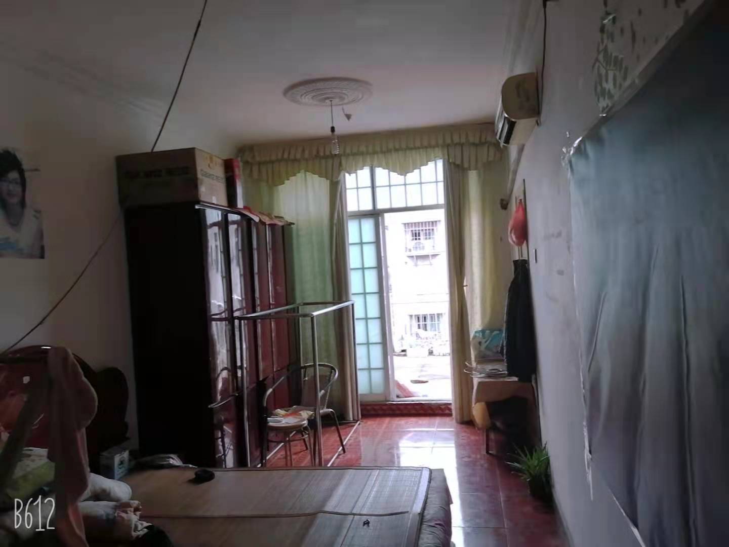 华达机械厂  3室1厅1卫    35.8万 华达机械厂  3室1厅1卫    35.8万卧室