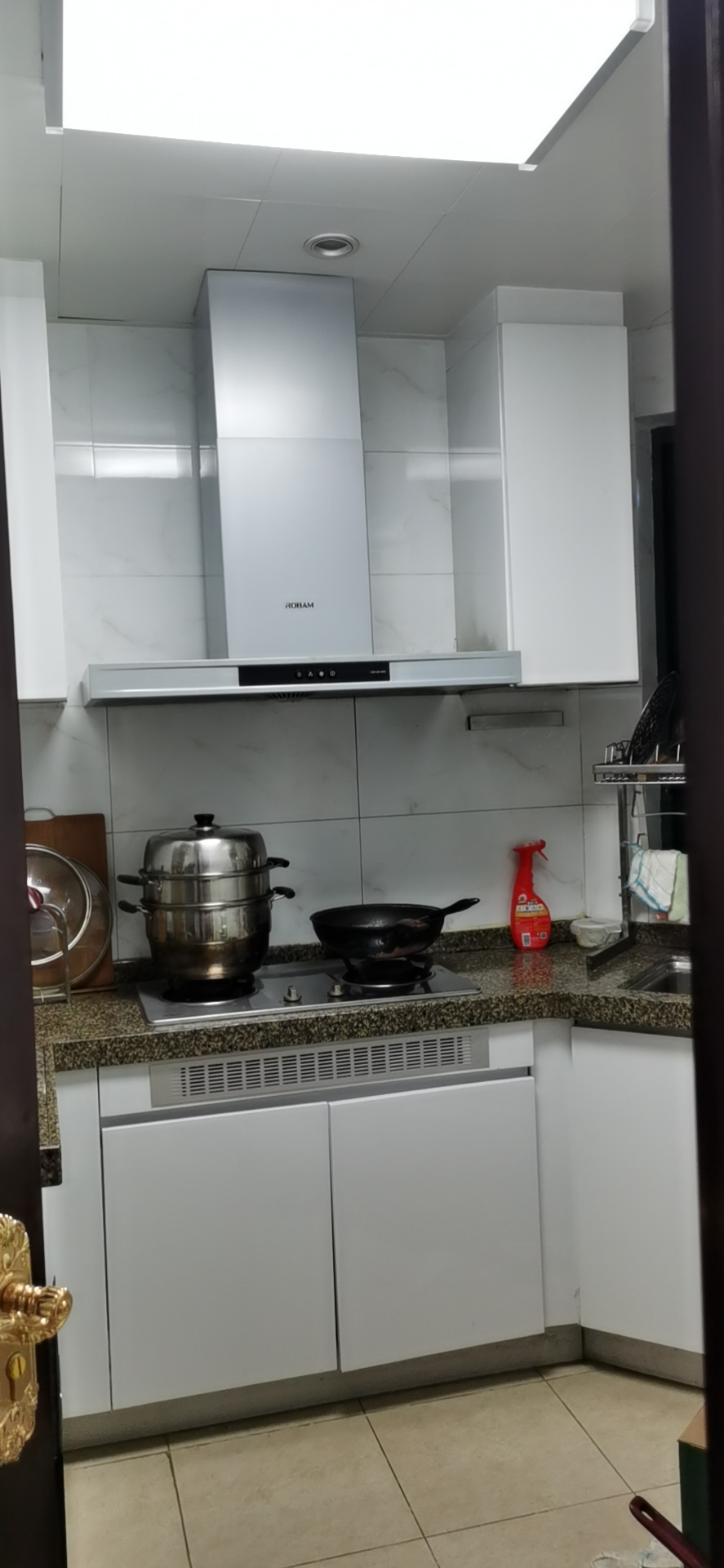 恒大绿洲 2室2厅1卫 68.0万 恒大绿洲 2室2厅1卫 68.0万客厅