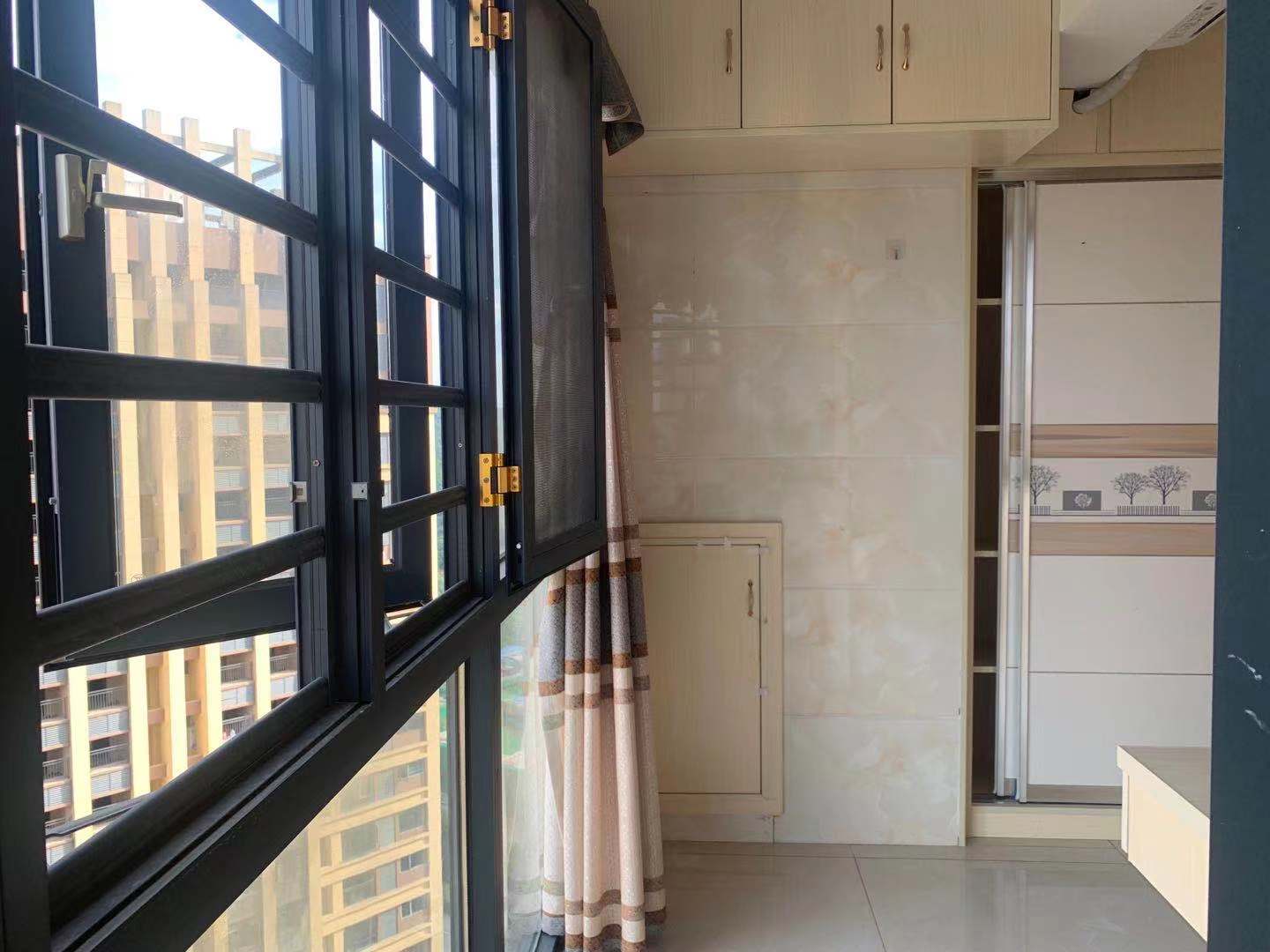 百弘学府城  2室1厅1卫    1100.0元/月 百弘学府城  2室1厅1卫    1100.0元/月室内图