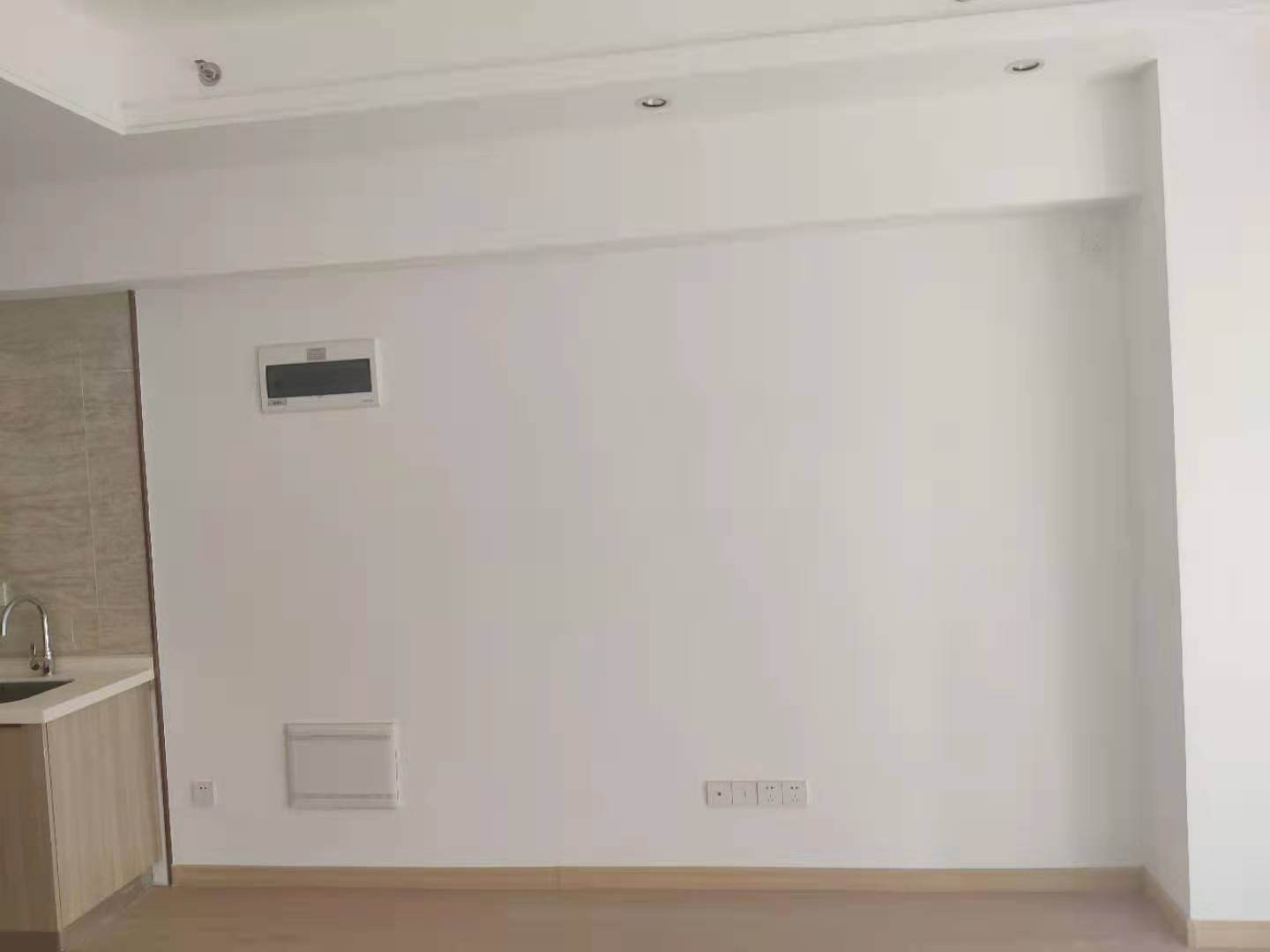 金辉世界城  1室1厅1卫   2200.00元/月室内图