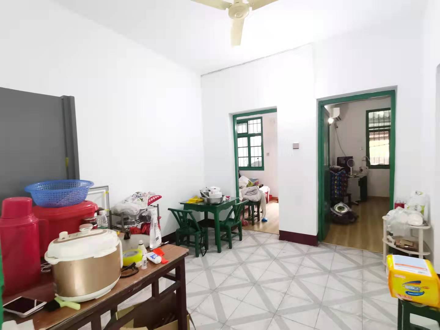 建设北路散盘 2室2厅1卫 800.0元/月 建设北路散盘 2室2厅1卫 800.0元/月室内图