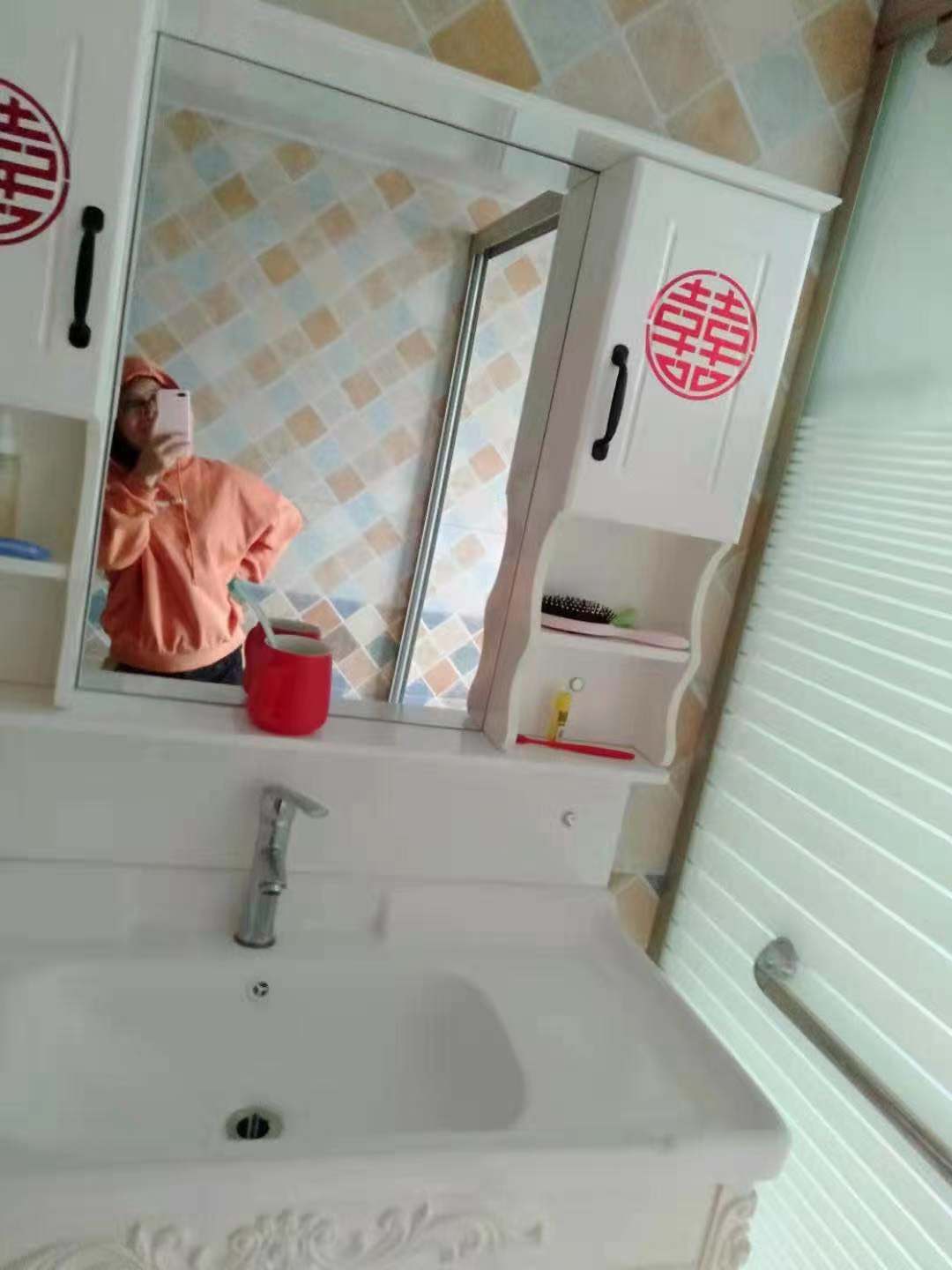 益阳市龙岭工业园(凤山路)  3室2厅2卫    1300.0元/月 益阳市龙岭工业园(凤山路)  3室2厅2卫    1300.0元/月室内图