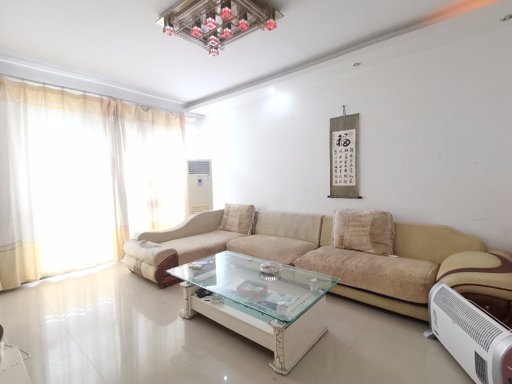 佳信小区 2室2厅1卫 1300.00元/月 佳信小区 2室2厅1卫 1300.00元/月室内图