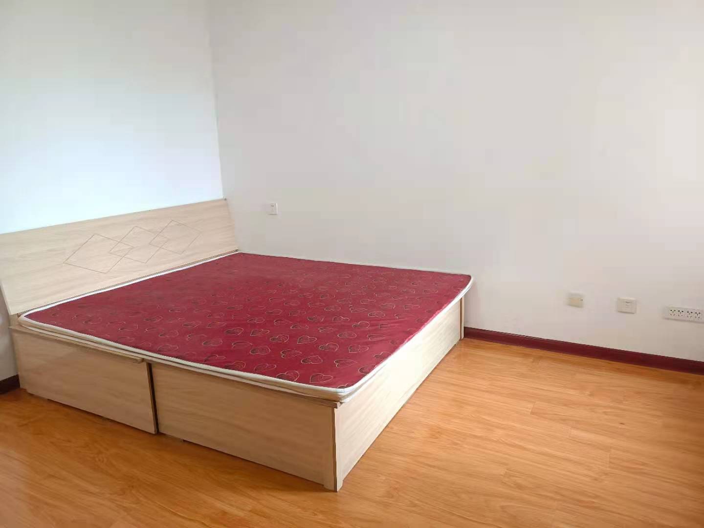 羊头镇安置小区 2室2厅1卫 2400.00元/月 羊头镇安置小区 2室2厅1卫 2400.00元/月室内图