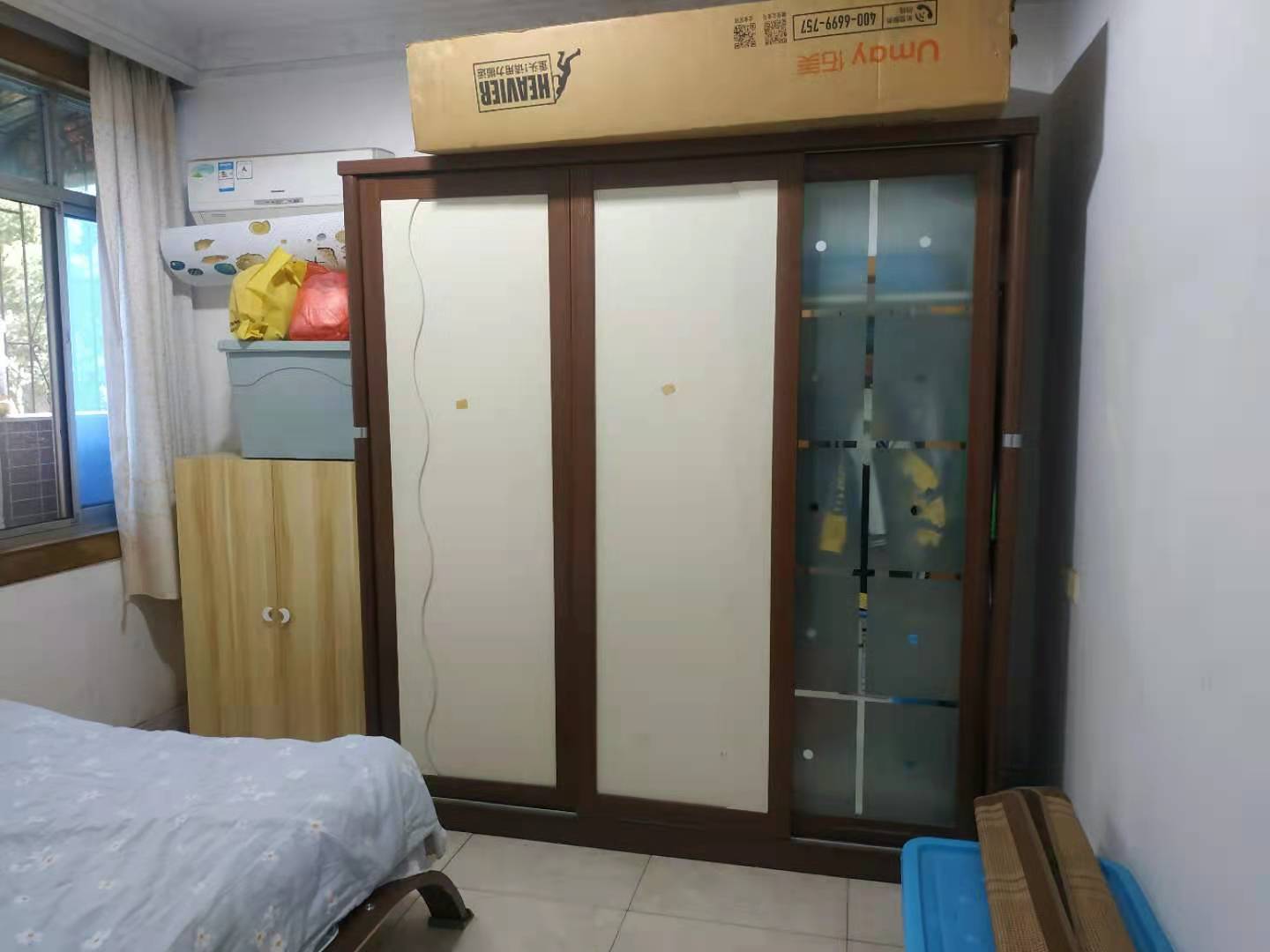 梓山苑小区 2室2厅1卫 42.0万 梓山苑小区 2室2厅1卫 42.0万卧室