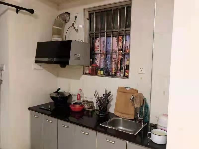 星达馨都 1室1厅1卫 20.8万 星达馨都 1室1厅1卫 20.8万厨房