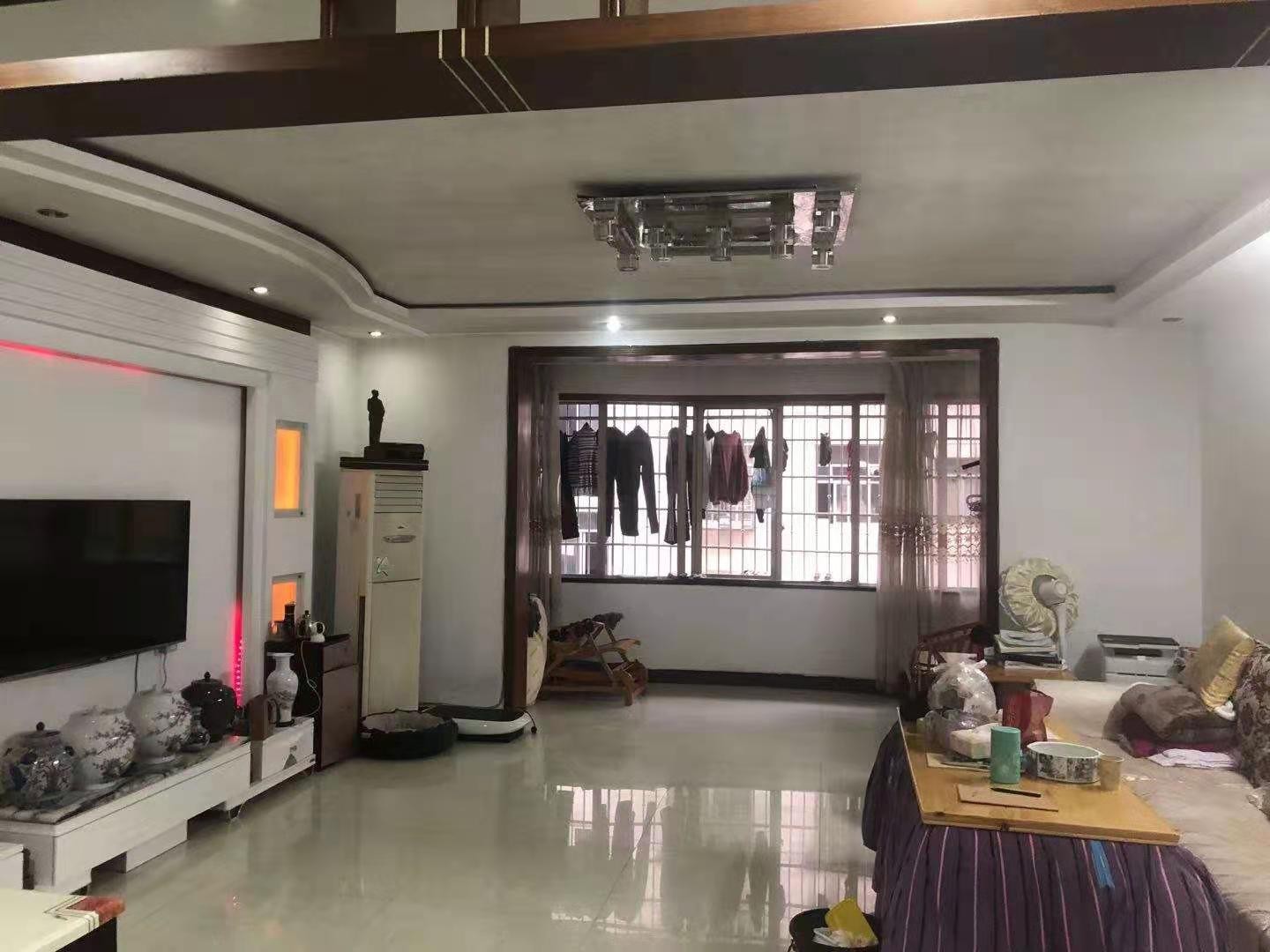 康泰花园  3室2厅1卫    66.8万 康泰花园  3室2厅1卫    66.8万