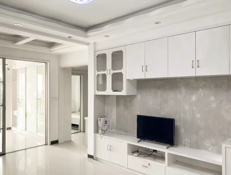 盛唐四月天 2室1厅1卫 1500.0元/月 盛唐四月天 2室1厅1卫 1500.0元/月室内图