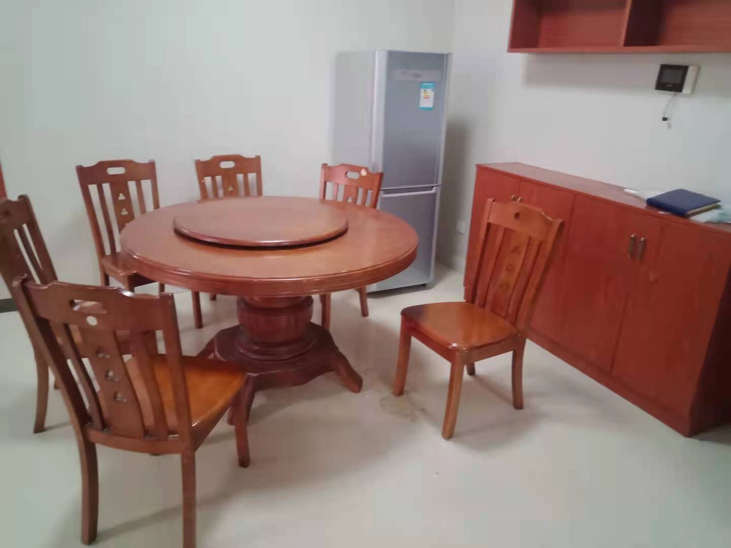 明兴花苑 2室2厅1卫 1600.0元/月 明兴花苑 2室2厅1卫 1600.0元/月室内图