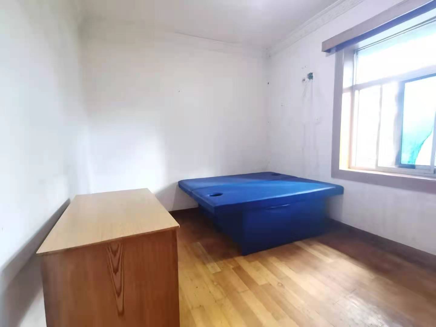 工商所宿舍 2室2厅1卫 600.00元/月 工商所宿舍 2室2厅1卫 600.00元/月室内图