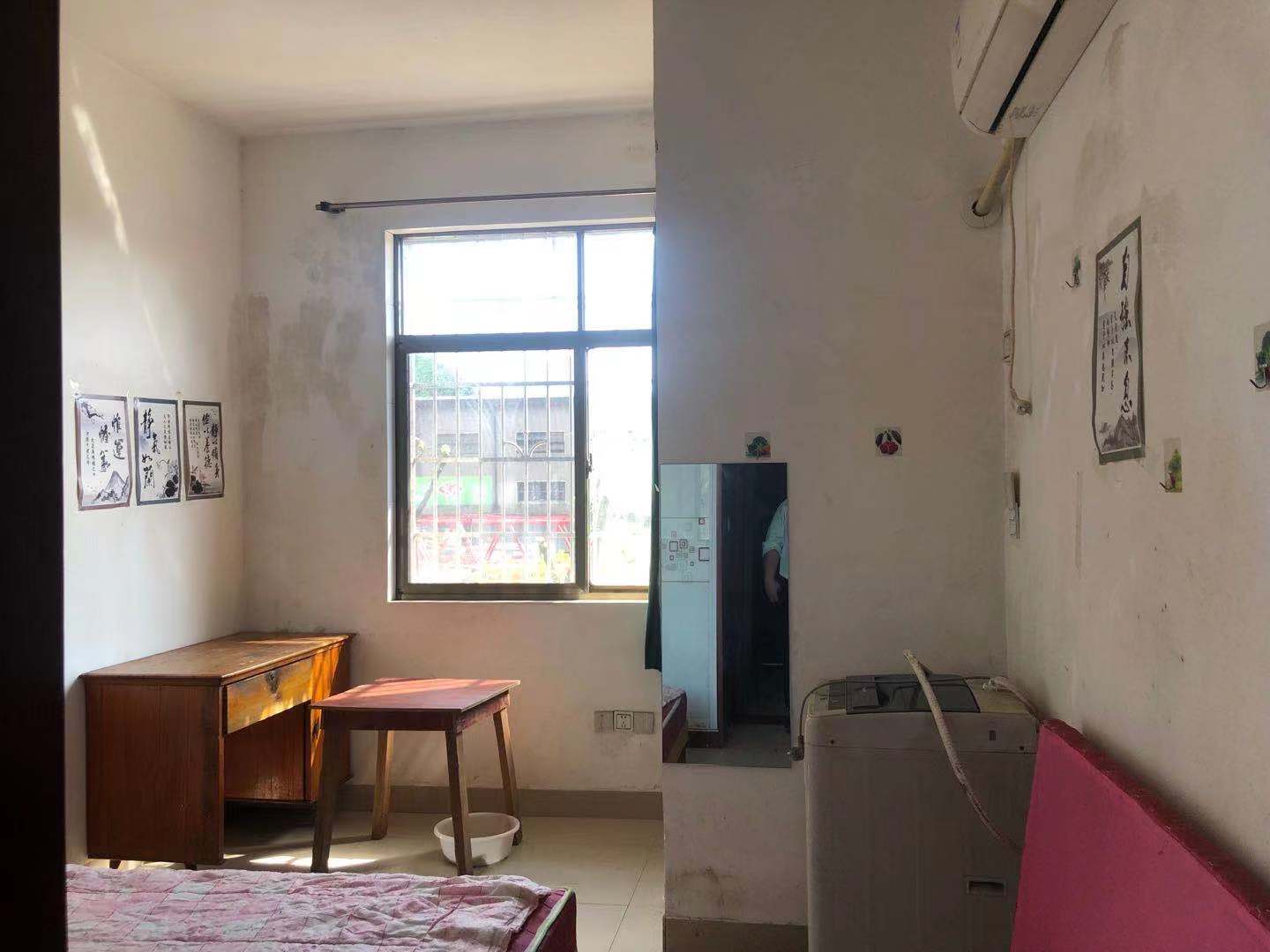 新塘家园安置小区 1室1厅1卫 450.0元/月 新塘家园安置小区 1室1厅1卫 450.0元/月小区图