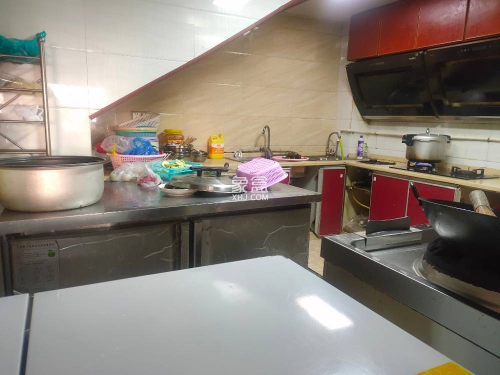 福中福商业城   41.9㎡      3000.0元/月室内图