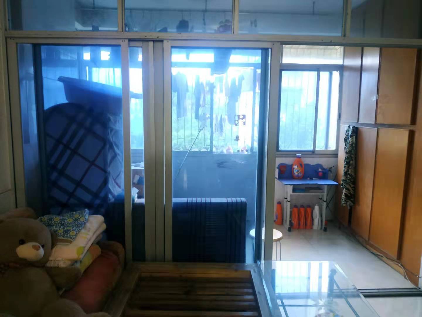 梓山苑小区 2室2厅1卫 42.0万 梓山苑小区 2室2厅1卫 42.0万客厅