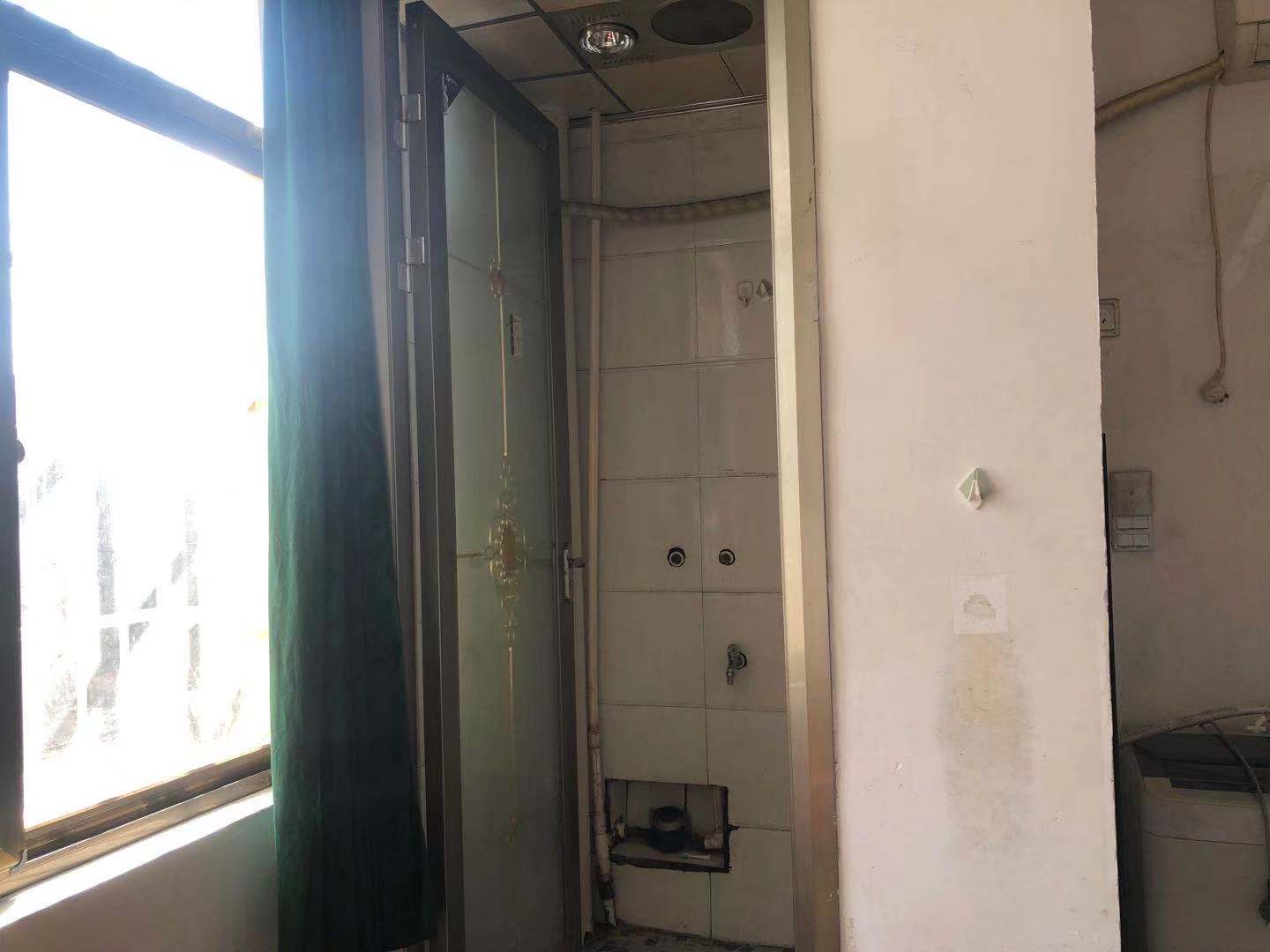 新塘家园安置小区 1室1厅1卫 450.0元/月 新塘家园安置小区 1室1厅1卫 450.0元/月室内图