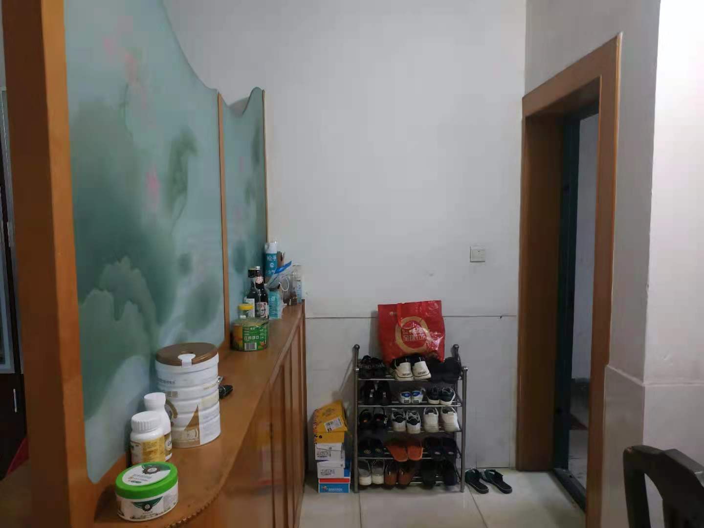 梓山苑小区 2室2厅1卫 42.0万 梓山苑小区 2室2厅1卫 42.0万客厅