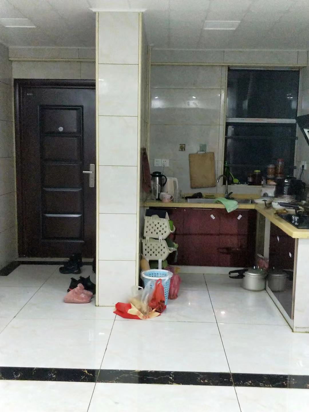 恒隆国际 2室1厅1卫 1800.0元/月 恒隆国际 2室1厅1卫 1800.0元/月室内图