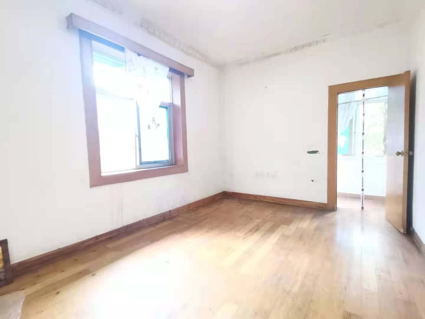 工商所宿舍 2室2厅1卫 600.00元/月 工商所宿舍 2室2厅1卫 600.00元/月室内图