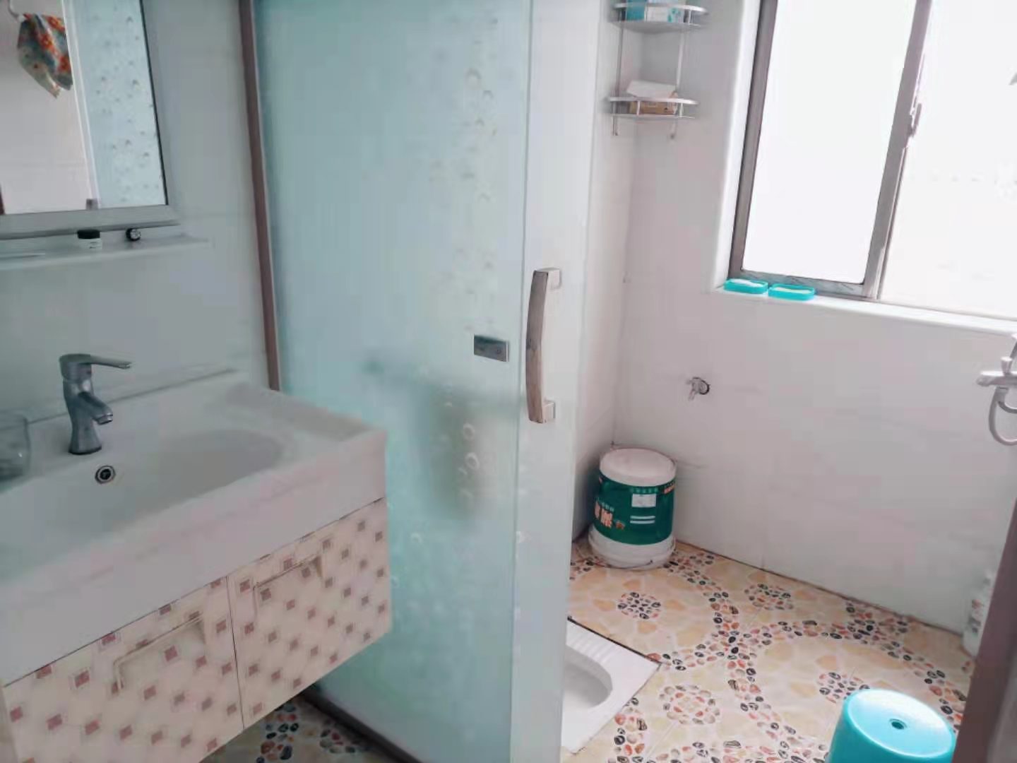 华新苑  2室2厅1卫    1700.0元/月 华新苑  2室2厅1卫    1700.0元/月室内图