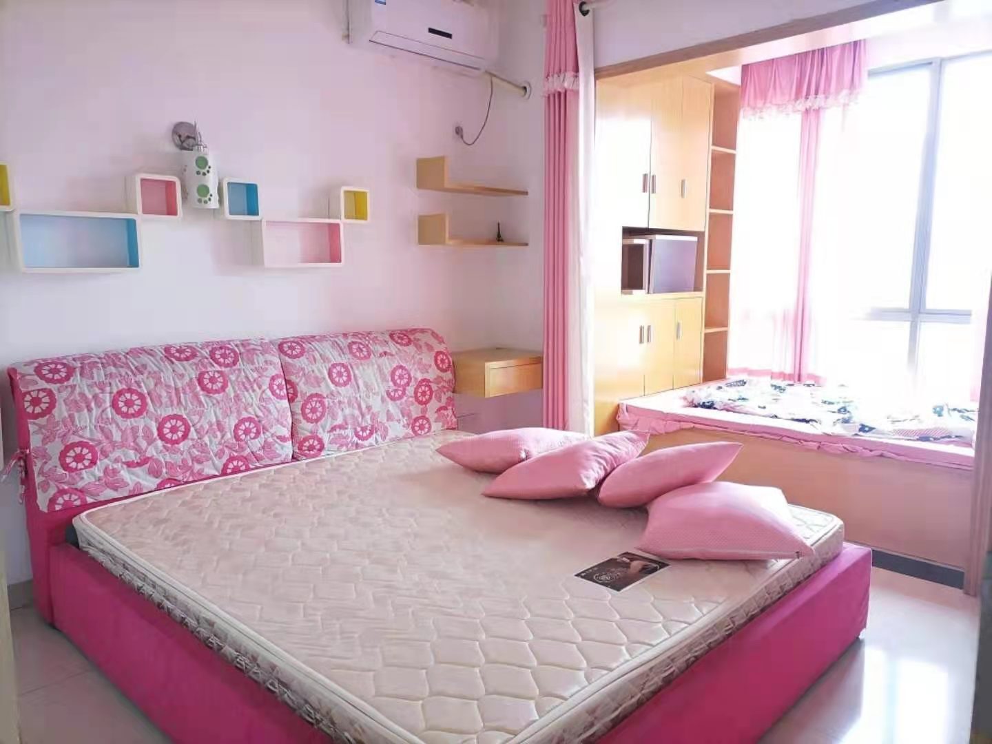 华新苑  2室2厅1卫    1700.0元/月 华新苑  2室2厅1卫    1700.0元/月室内图