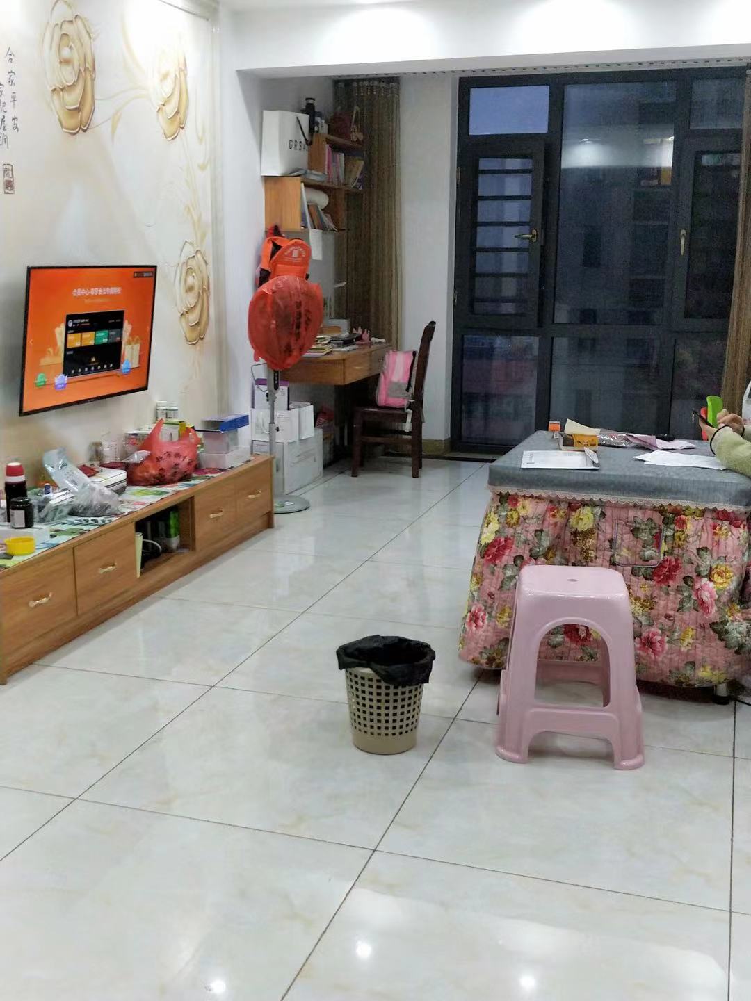 恒隆国际 2室1厅1卫 1800.0元/月 恒隆国际 2室1厅1卫 1800.0元/月室内图