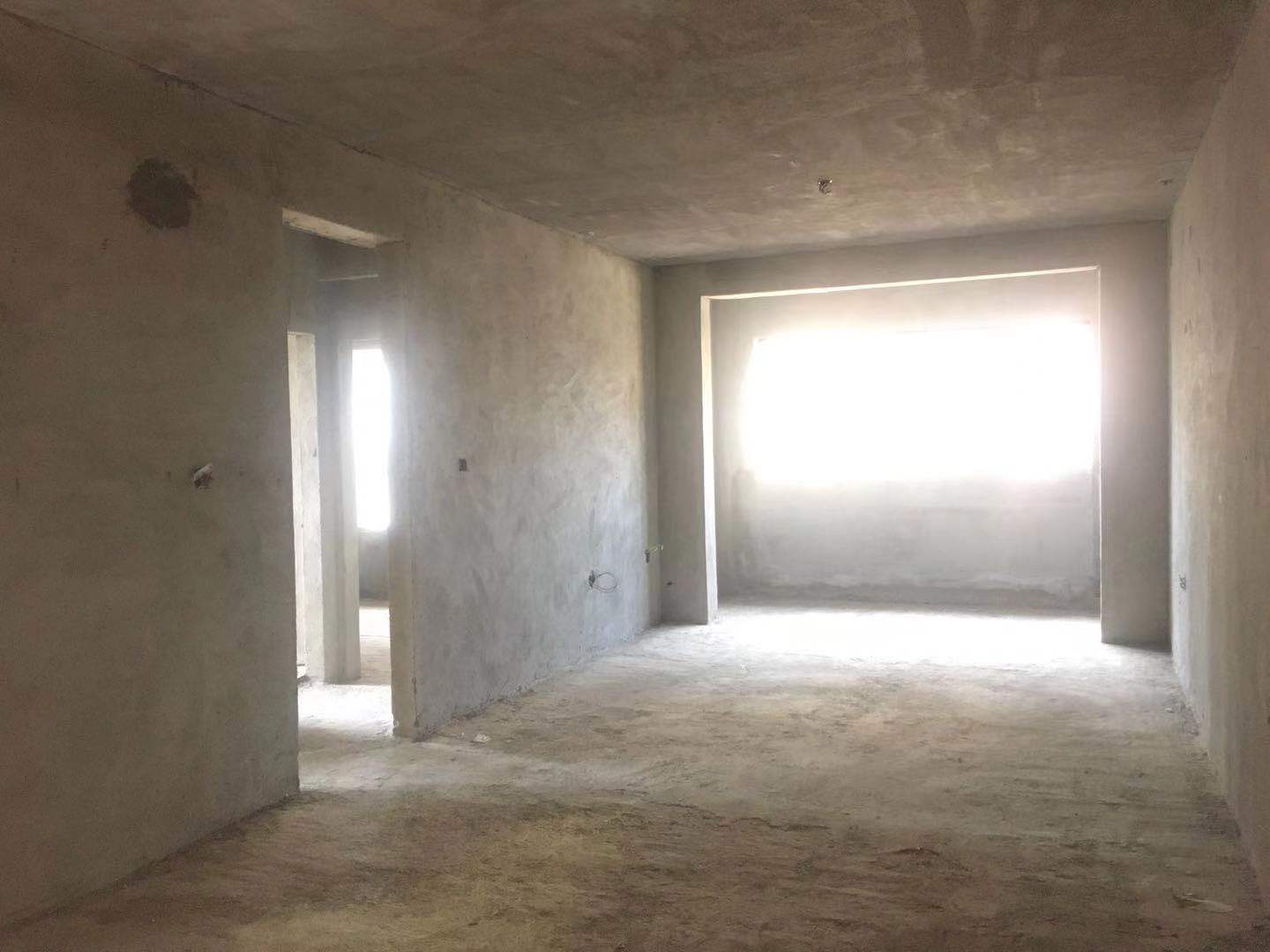 诚信广场 2室2厅1卫 53.80万 诚信广场 2室2厅1卫 53.80万卫生间