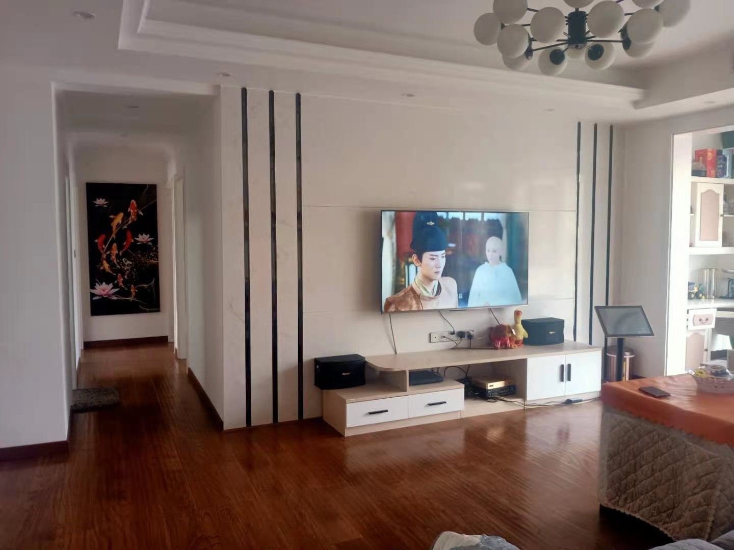 广德荷苑  3室2厅2卫    90.8万 广德荷苑  3室2厅2卫    90.8万客厅