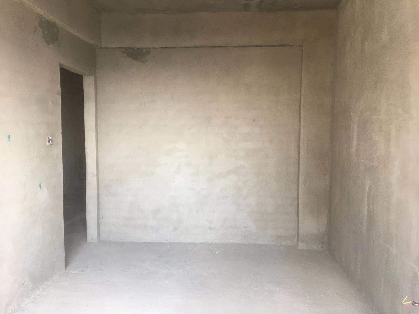 诚信广场 2室2厅1卫 53.80万 诚信广场 2室2厅1卫 53.80万客厅