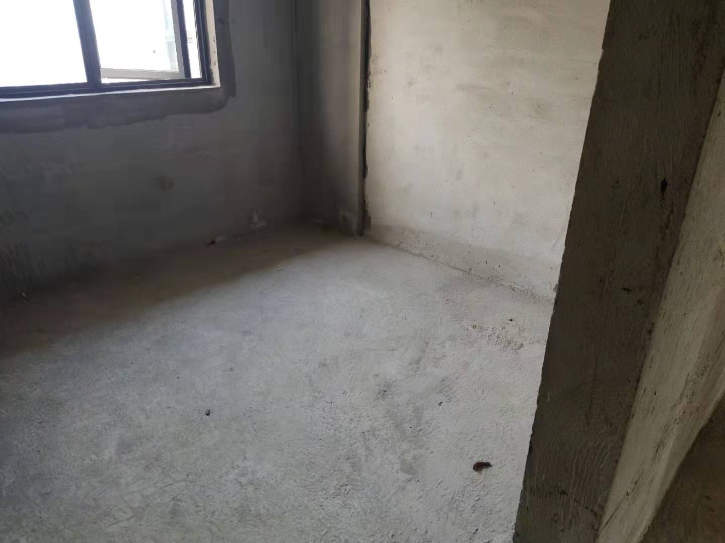 六合幸福里  3室2厅2卫    83.8万 六合幸福里  3室2厅2卫    83.8万卧室