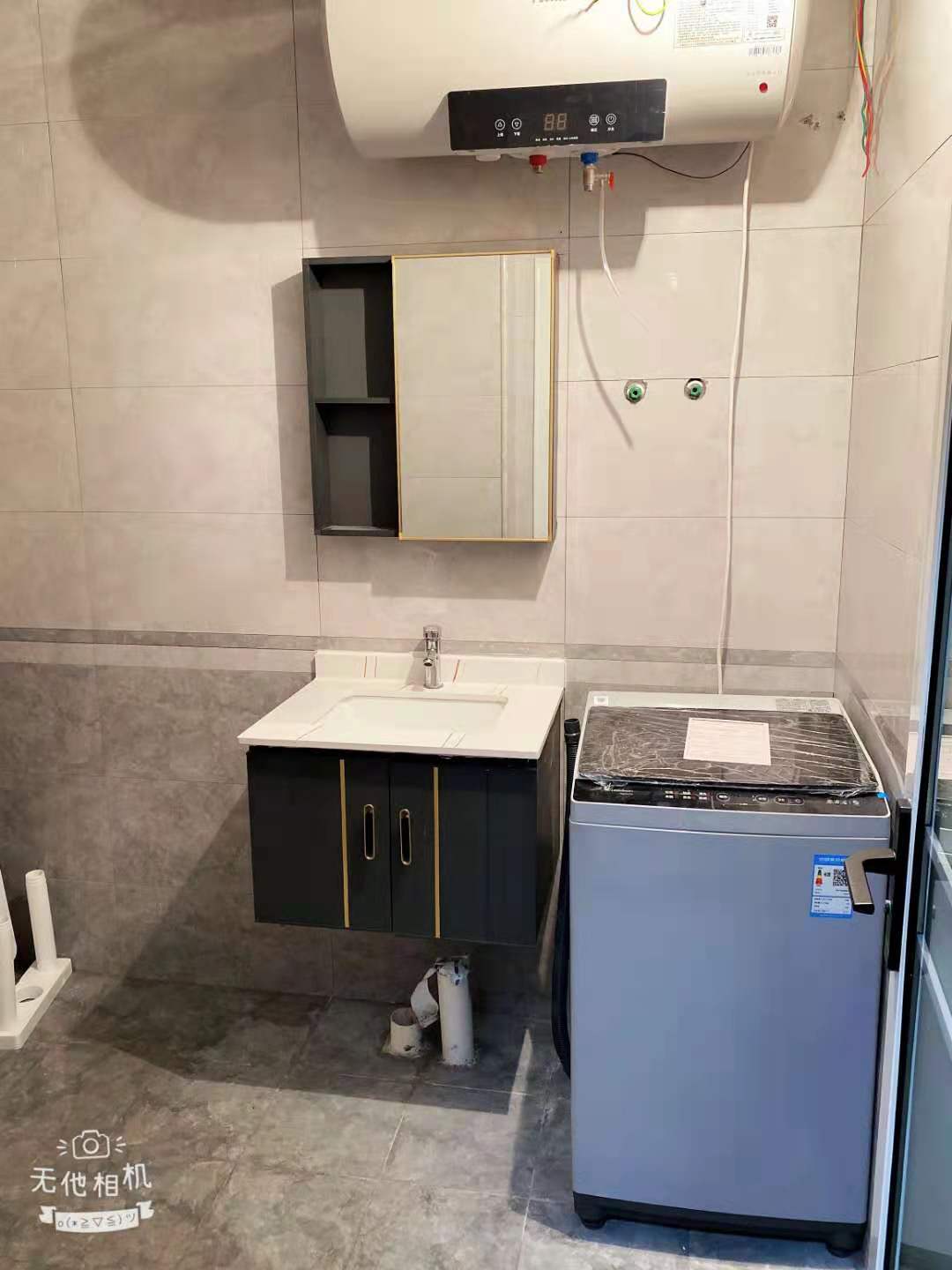 汇通国际 2室1厅1卫 1600.0元/月 汇通国际 2室1厅1卫 1600.0元/月室内图