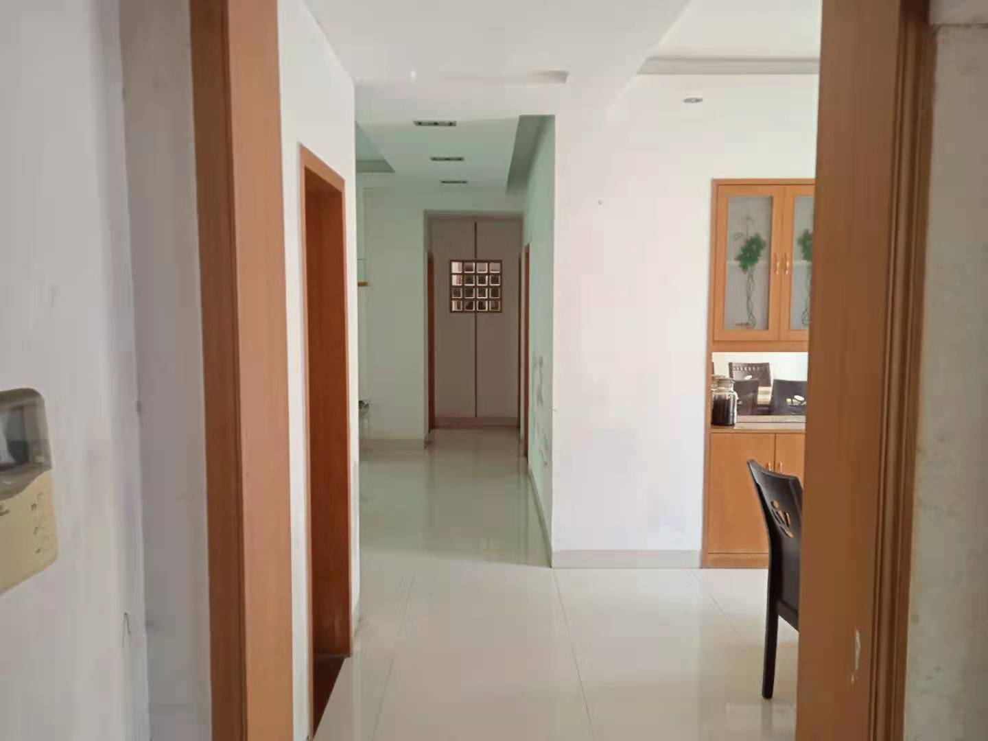 新城国际 3室1厅1卫 2500.0元/月 新城国际 3室1厅1卫 2500.0元/月室内图