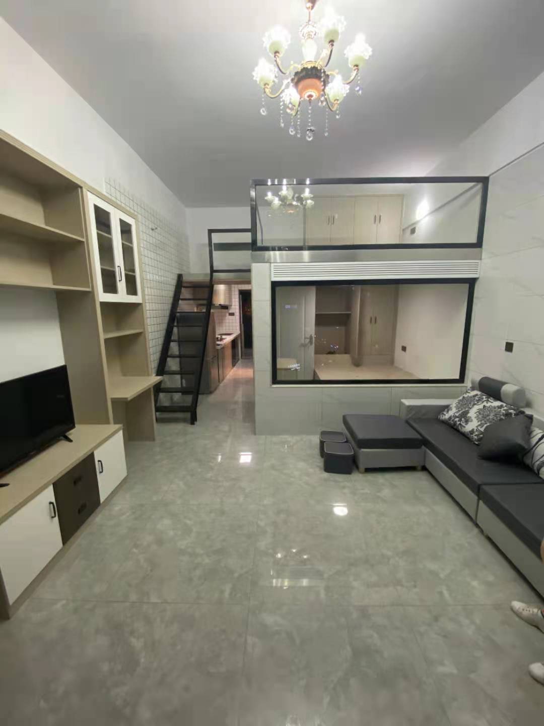 汇通国际 2室1厅1卫 1600.0元/月 汇通国际 2室1厅1卫 1600.0元/月室内图