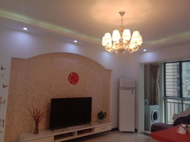 泊富香堤溪岸  2室2厅1卫    66.8万 泊富香堤溪岸  2室2厅1卫    66.8万