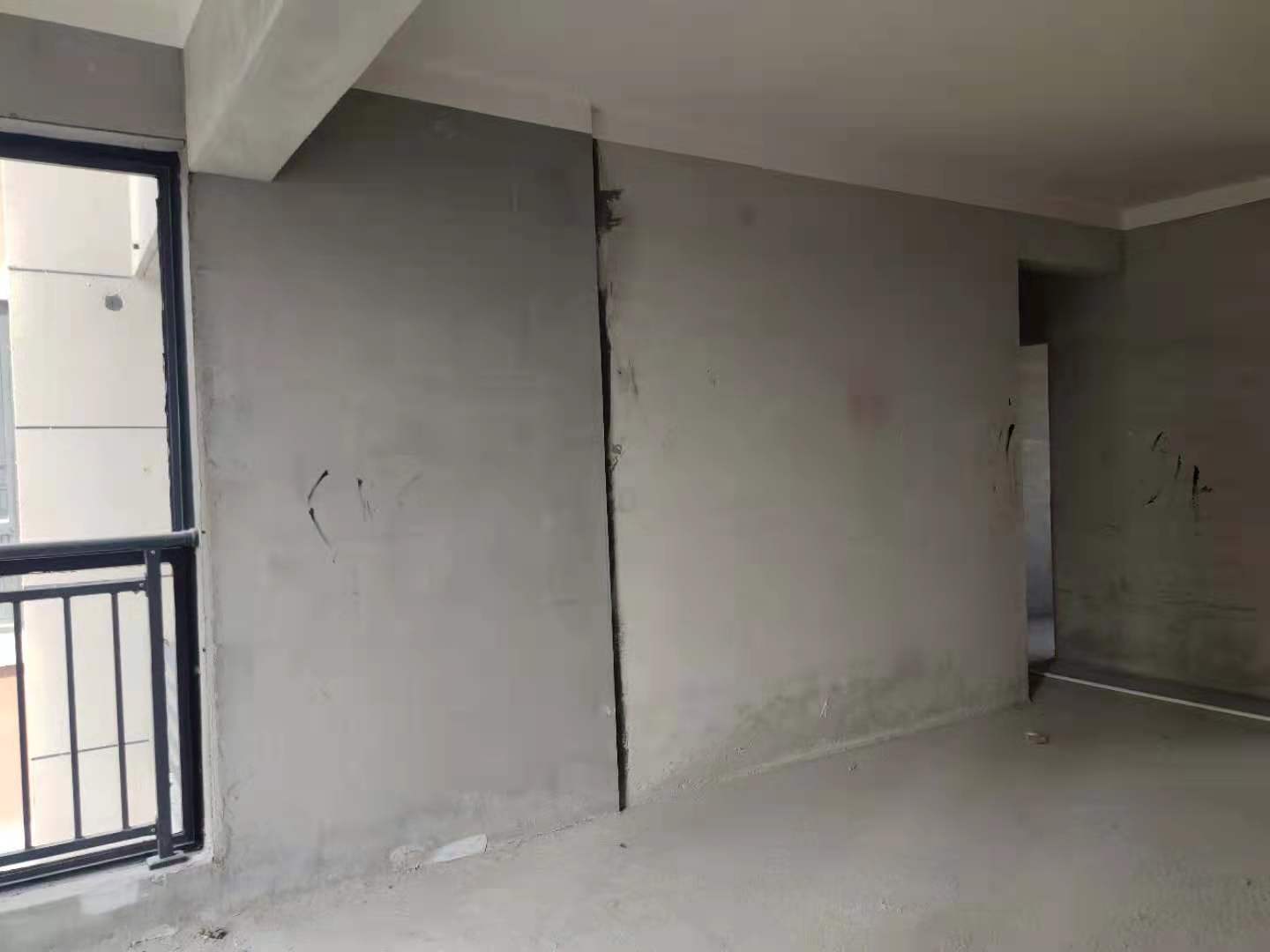 六合幸福里  3室2厅2卫    83.8万 六合幸福里  3室2厅2卫    83.8万