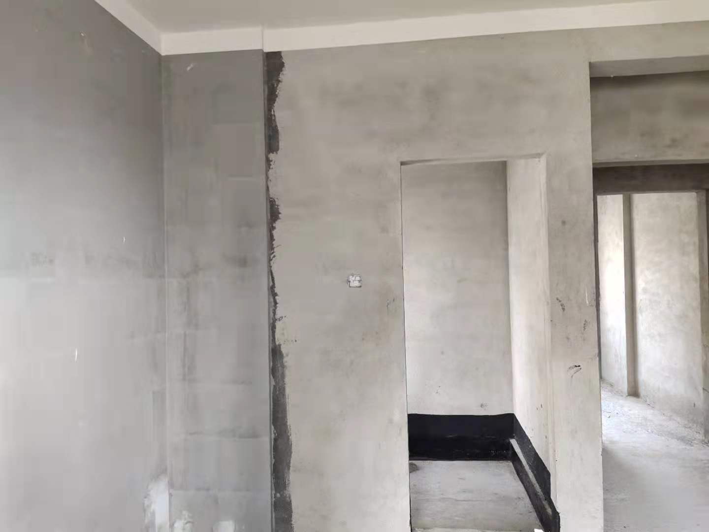 六合幸福里  3室2厅2卫    83.8万 六合幸福里  3室2厅2卫    83.8万卫生间