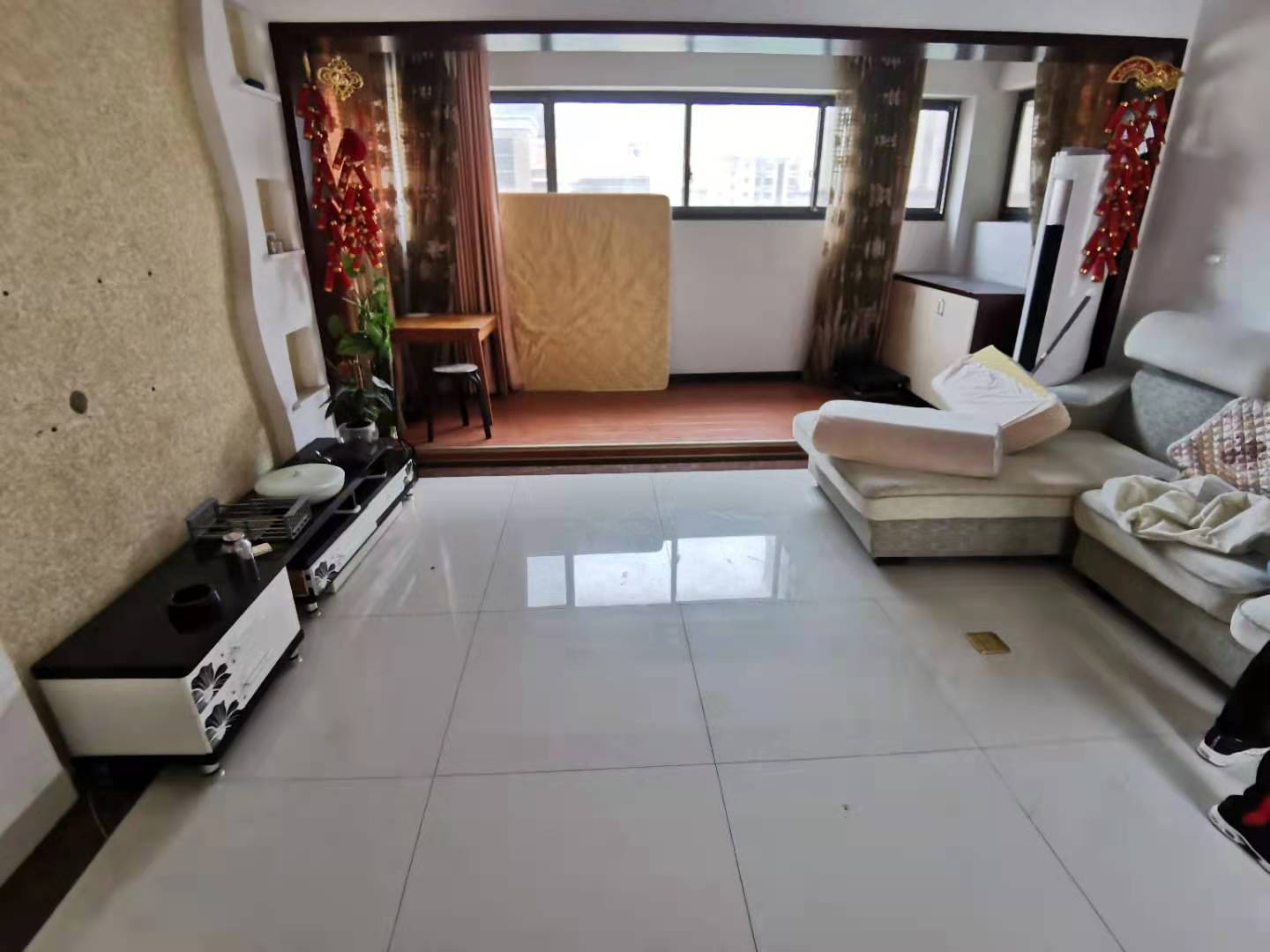 金色荷塘 2室2厅1卫 1500.00元/月 金色荷塘 2室2厅1卫 1500.00元/月室内图