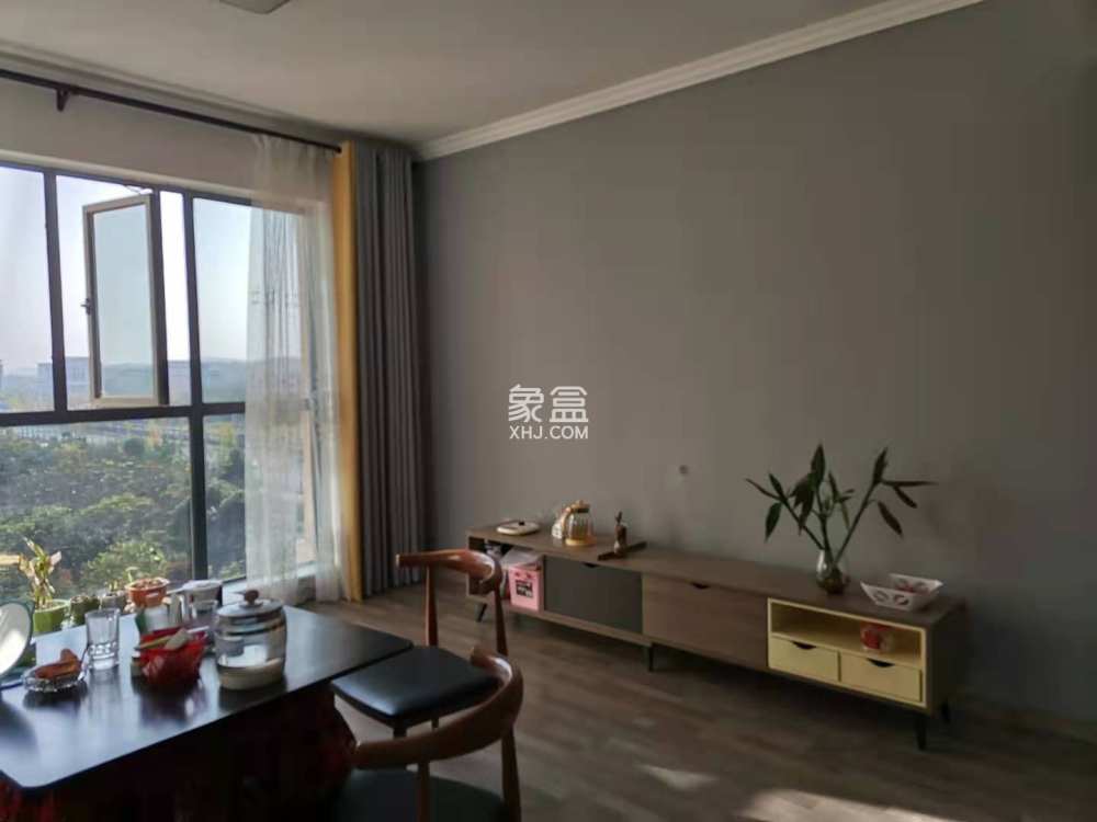 尚东湾  3室2厅2卫   83.80万