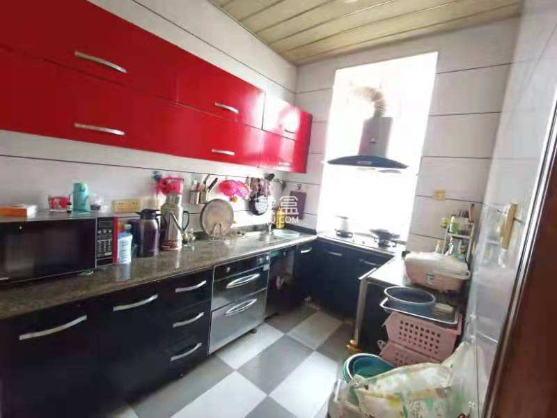 延溪花园  3室2厅2卫    62.8万