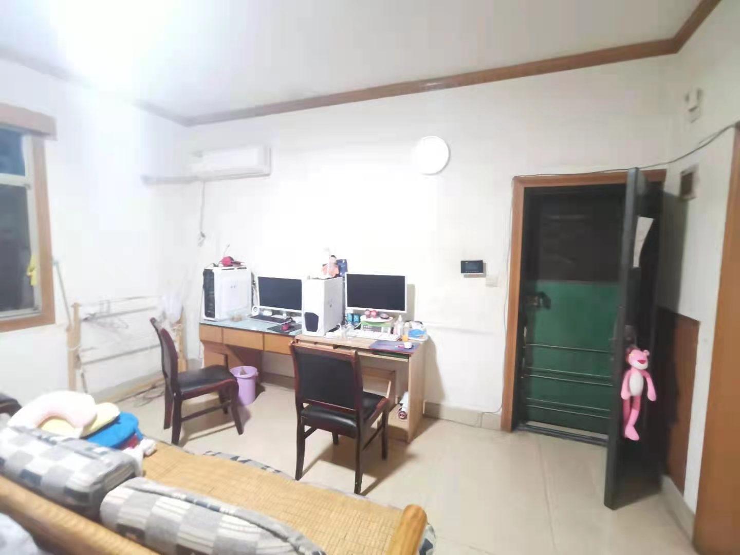 秧田咀 3室2厅1卫 33.0万 秧田咀 3室2厅1卫 33.0万客厅