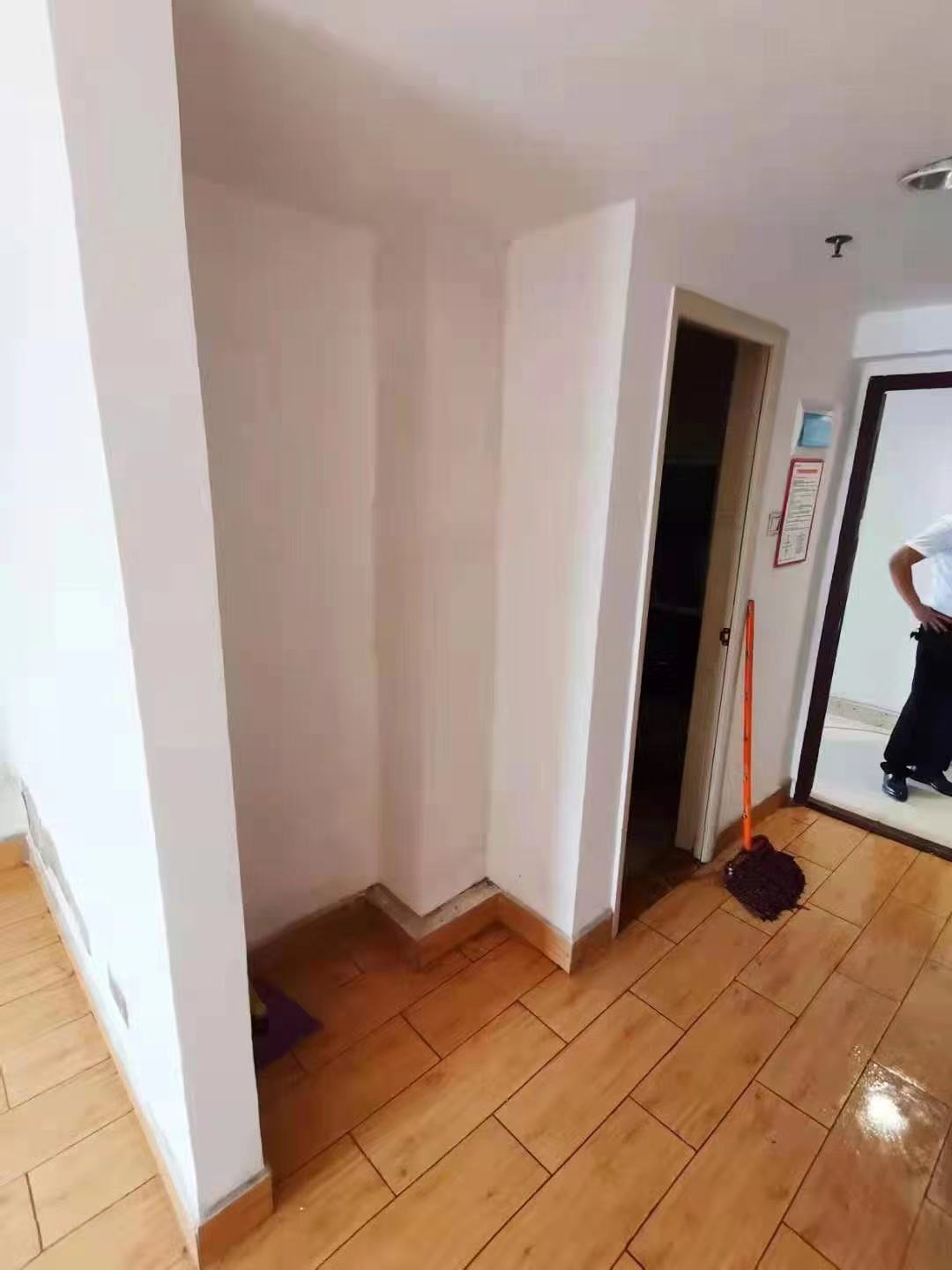 万豪城市花园 1室1厅1卫 32.8万 万豪城市花园 1室1厅1卫 32.8万其他