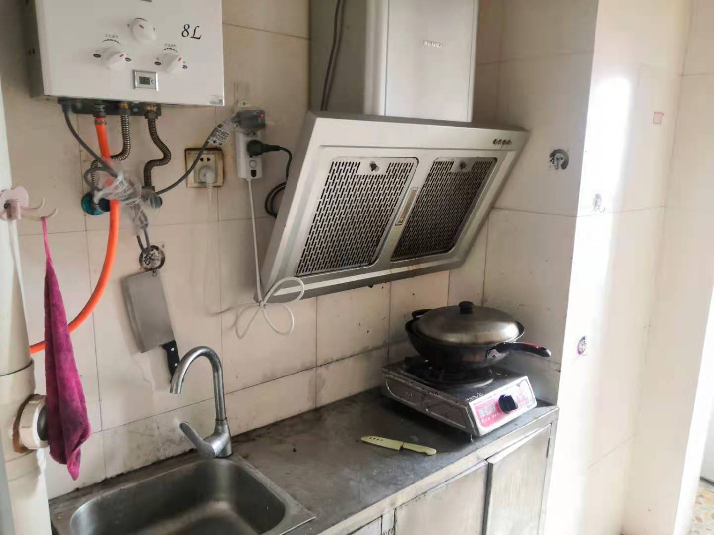 胜马可 1室1厅1卫 1000.00元/月 胜马可 1室1厅1卫 1000.00元/月室内图