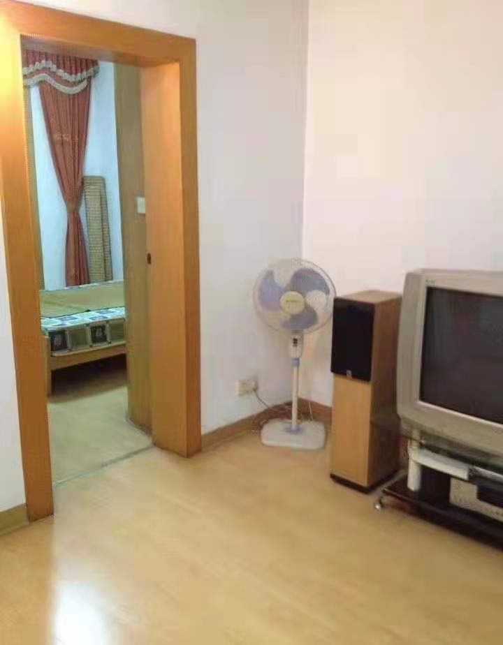 外贸包装厂小区 2室1厅1卫 850.0元/月 外贸包装厂小区 2室1厅1卫 850.0元/月室内图