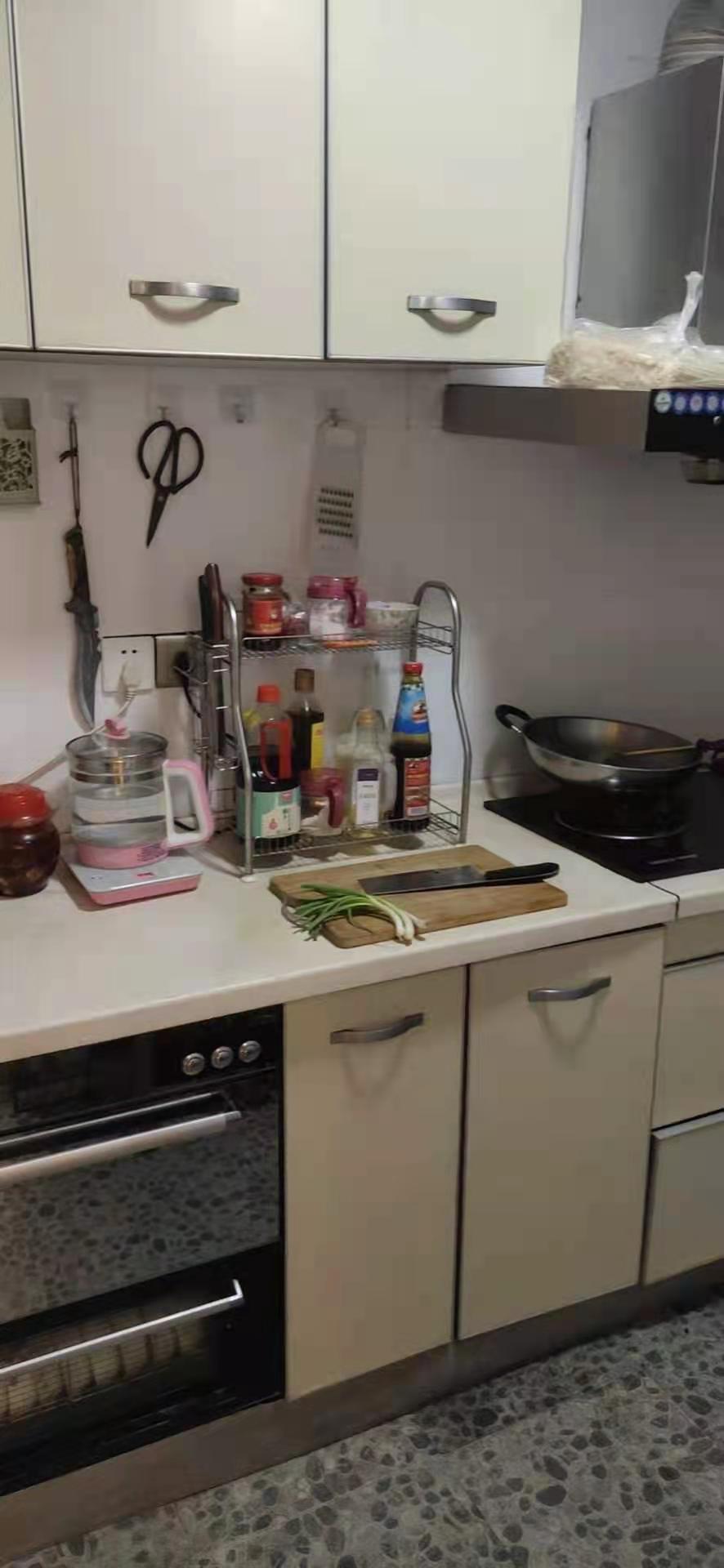 世纪花城 3室2厅1卫 66.8万 世纪花城 3室2厅1卫 66.8万厨房