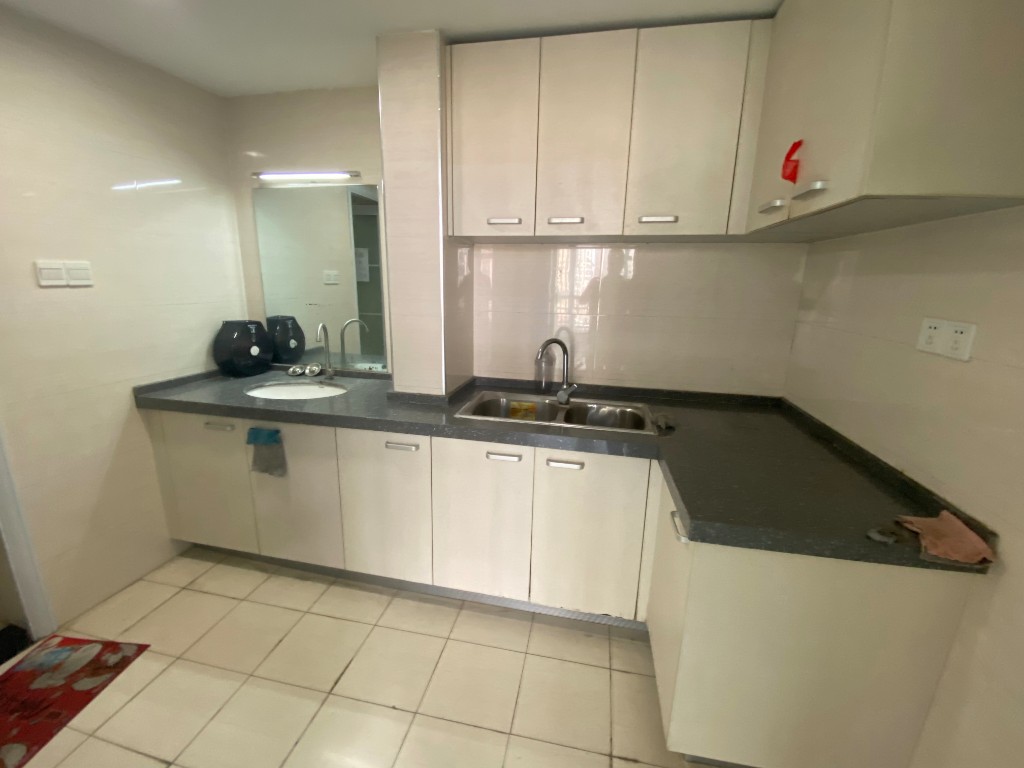 新世纪大厦 2室1厅1卫 6800.0元/月 新世纪大厦 2室1厅1卫 6800.0元/月室内图