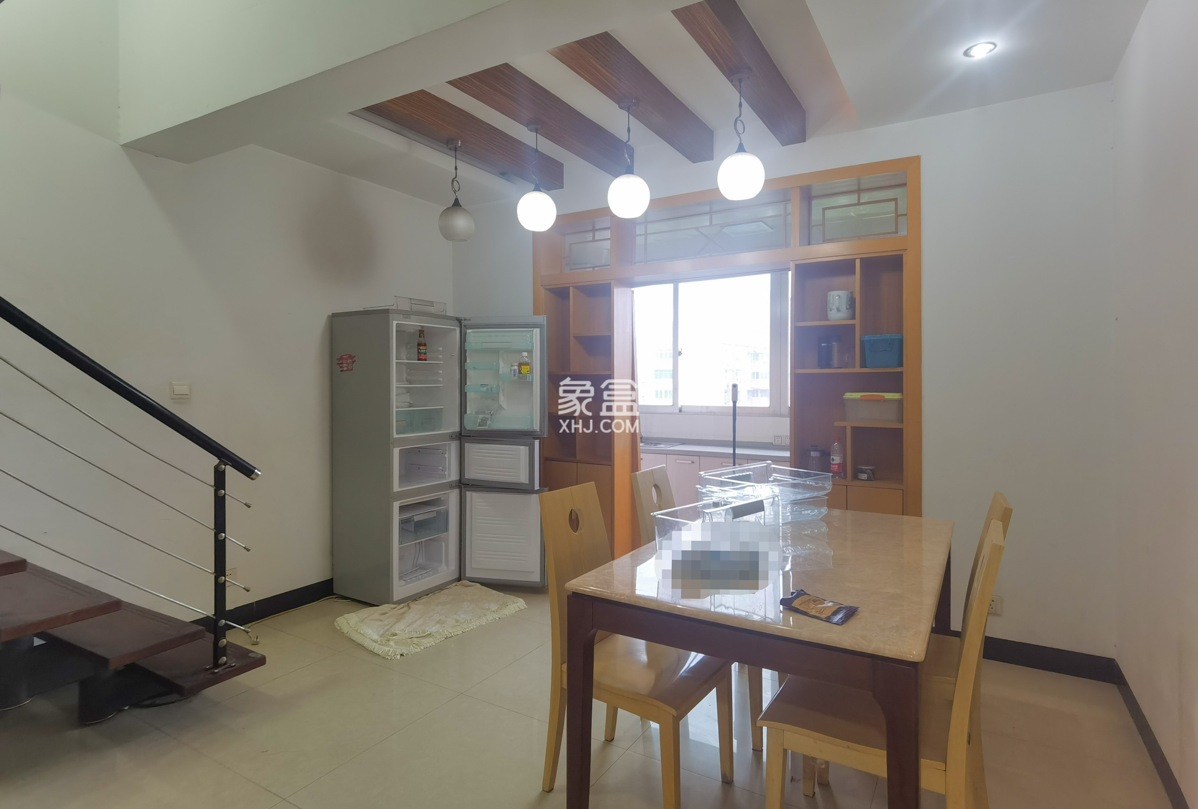 天元农业银行宿舍楼(长江北路散盘里有农行3栋) 2室2厅2卫 1400.0元/月 天元农业银行宿舍楼(长江北路散盘里有农行3栋) 2室2厅2卫 1400.0元/月室内图