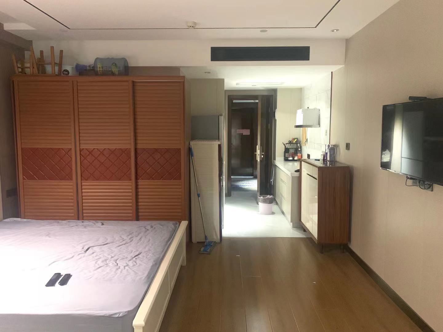 大财门公寓 1室1厅1卫 2800.0元/月 大财门公寓 1室1厅1卫 2800.0元/月室内图